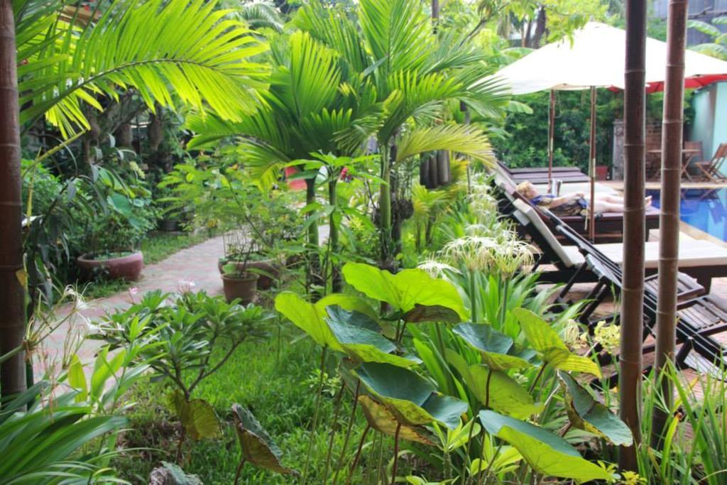 Jasmine Family Hostel Siem Reap Buitenkant foto