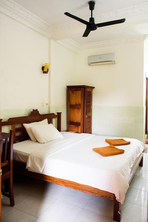 Jasmine Family Hostel Siem Reap Buitenkant foto